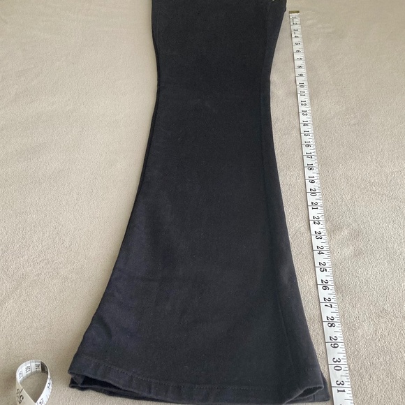 Express (NWOT) High Rise Slim Flare Jeans / Size 8 - Picture 8 of 9
